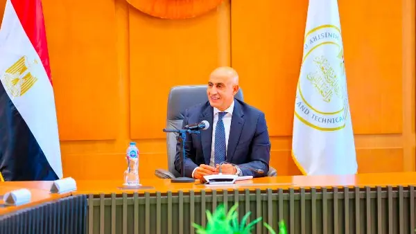 أكدت وزارة التربية والتعليم والتعليم الفني التزامها برد رسوم تظلمات الثانوية العامة لعام 2026 كاملة لأي طالب يُثبت فحص أوراق إجاباته استحقاقه لدرجات إضافية.