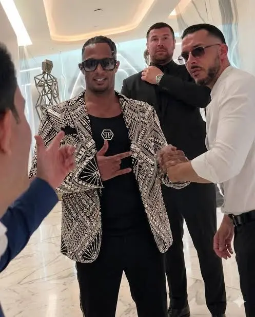 يستعد  الفنان محمد رمضان لإحياء حفل جماهيري ضخم في العلمين يوم 14 أغسطس، في ليلة استثنائية تجمع الآلاف من جمهوره في أجواء مليئة بالحماس والطاقة والاحتفال.