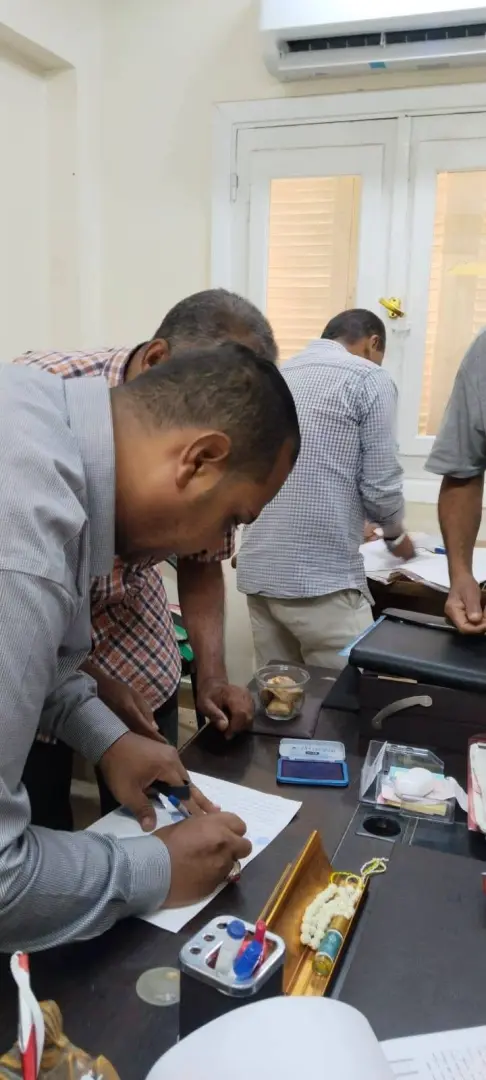 الأقصر تسلم عقود التمليك النهائية لمستحقي الإسكان الشعبي