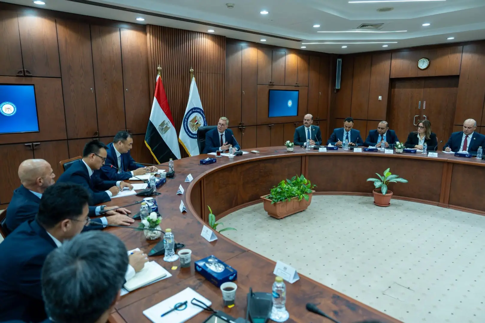 شراكة مصرية صينية جديدة لتوطين صناعات البتروكيماويات وتقليل الواردات