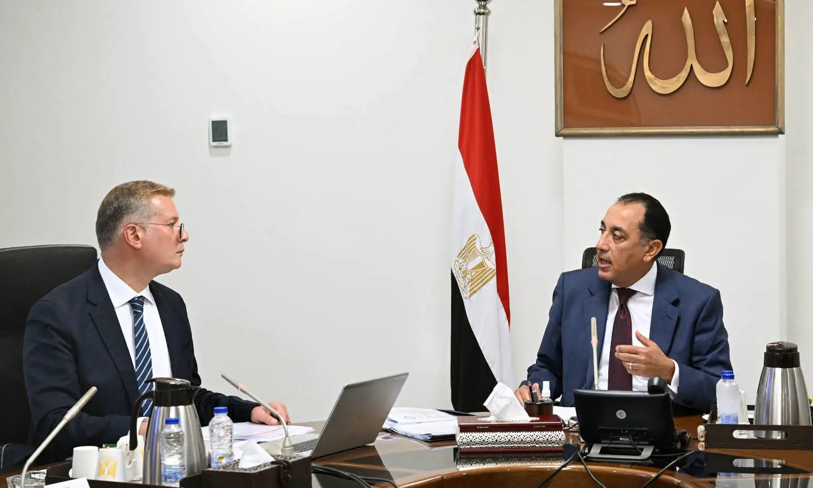 مدبولي: دعم حكومي لتعزيز إنتاج البترول والغاز وجذب الاستثمارات