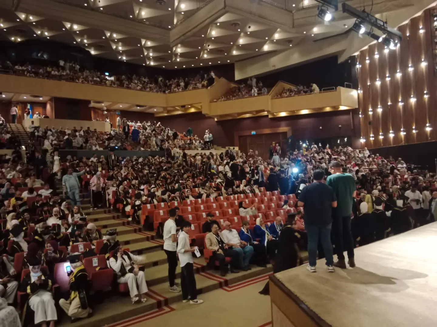 جامعة دمنهور تحتفي بخريجي تجارة 2026 في مكتبة الإسكندرية
