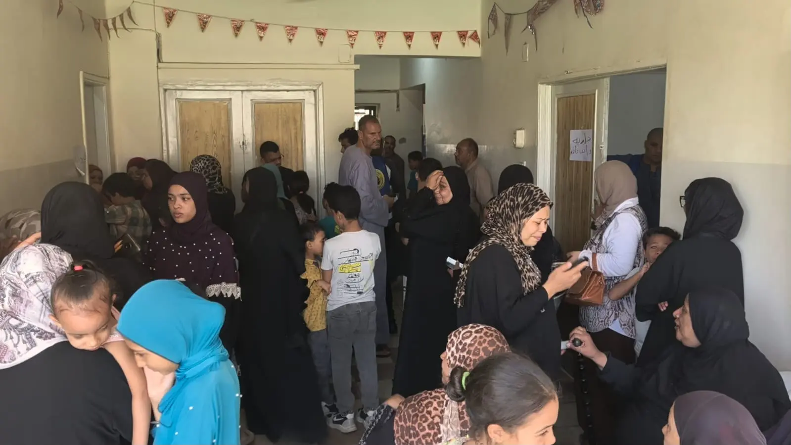 بالتزامن مع انطلاق مبادرة "100 يوم صحة".. حماة الوطن يطلق قافلة طبية مجانية ببندر قنا