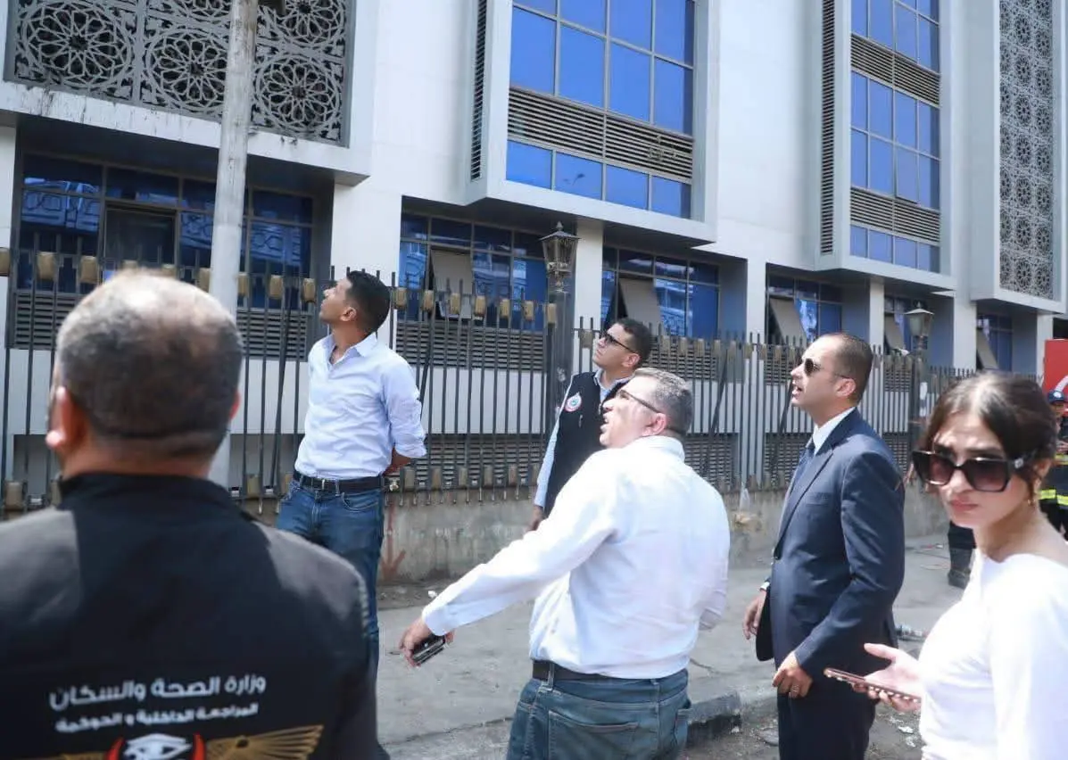 لجنة فنية تحقق في حريق عيادة مدينة نصر.. وتكليفات عاجلة من وزير الصحة