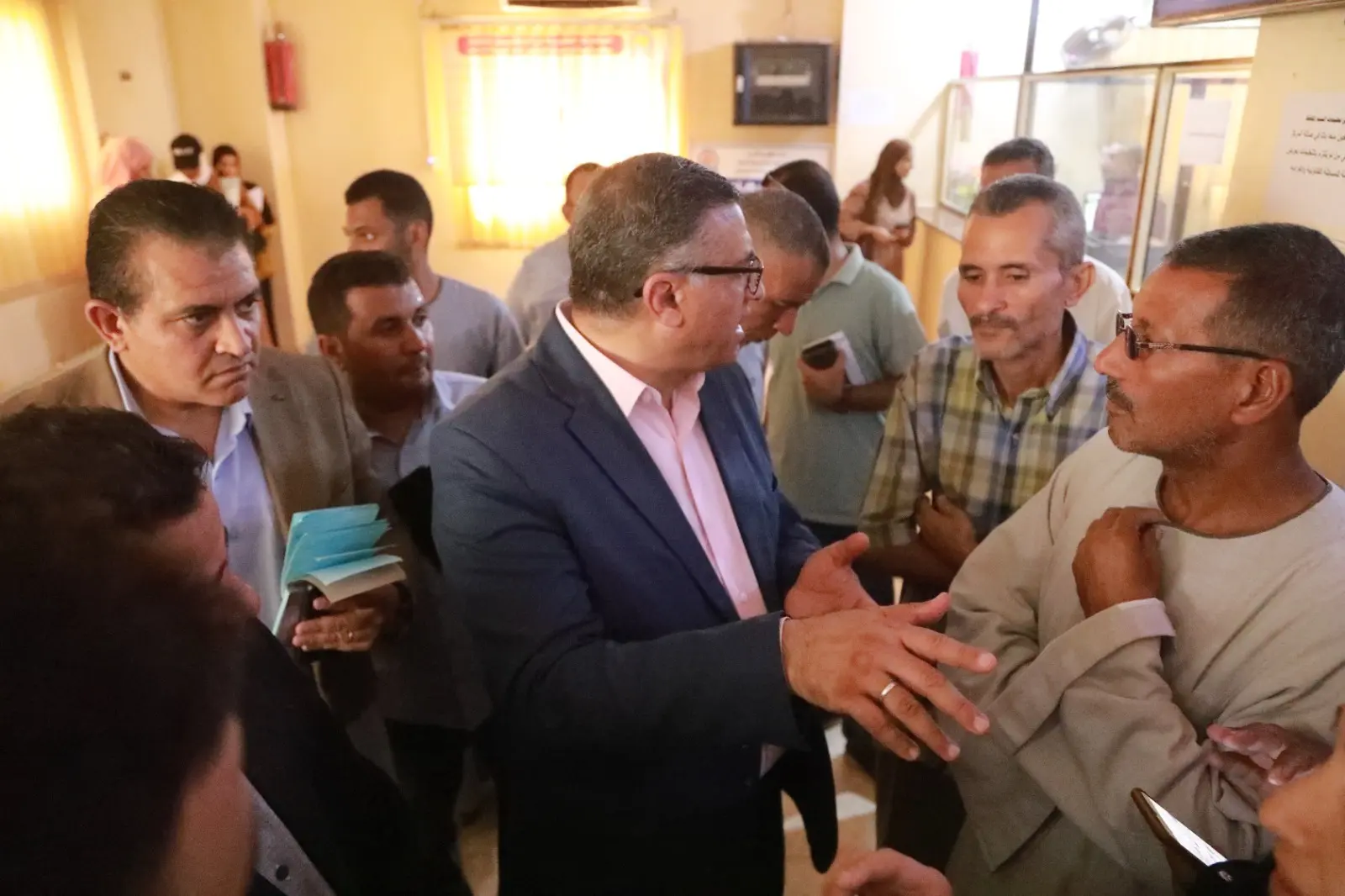 محافظ قنا يتابع مشروعات الخطة الاستثمارية 2026/2027 بفرشوط