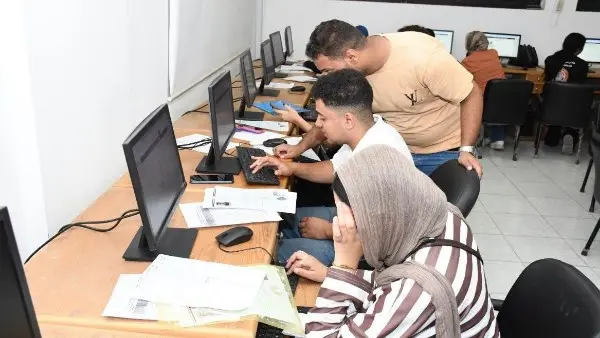 أعلنت  وزارة التعليم العالي والبحث العلمي أن غدًا الإثنين الموافق 24 أغسطس 2026، هو آخر موعد لتسجيل طلبات تقليل الاغتراب لطلاب الثانوية العامة المرشحين في المرحلتين الأولى والثانية من تنسيق القبول بالجامعات والمعاهد للعام الجامعي 2026/2027، وذلك من خلال موقع التنسيق الإلكتروني.