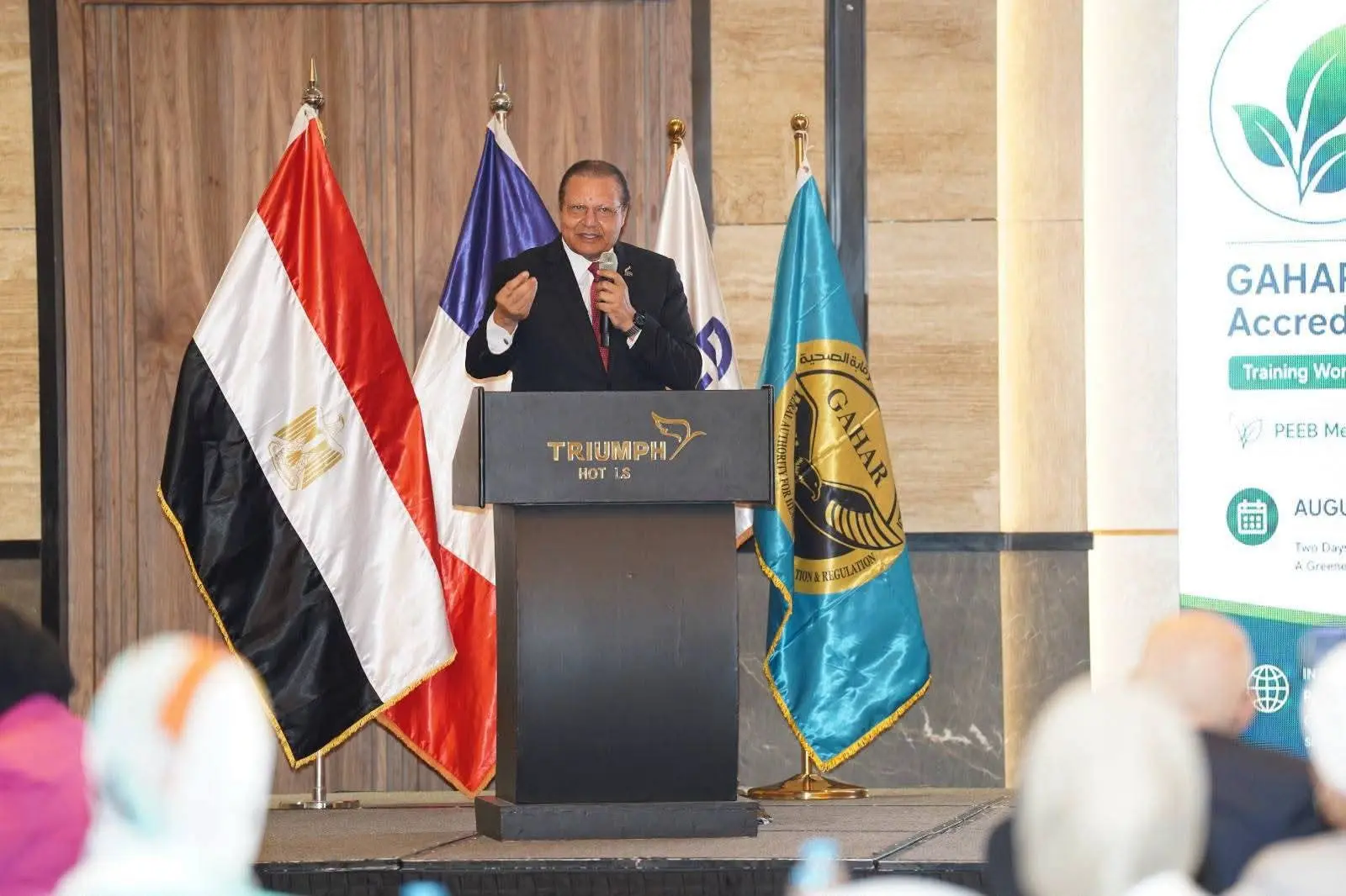 تعاون مصري فرنسي لتأهيل الكوادر الصحية على معايير الاعتماد الأخضر