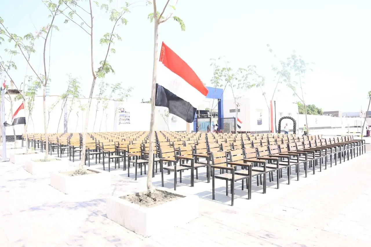 افتتحت الدكتورة منال عوض، وزيرة التنمية المحلية والبيئة، والدكتور المهندس حسام عبد الفتاح، محافظ القليوبية، مشروع وحدة احتجاز المضبوطات ومركبات التكهين " حضانة السيارات" بأبي زعبل بمركز ومدينة الخانكة