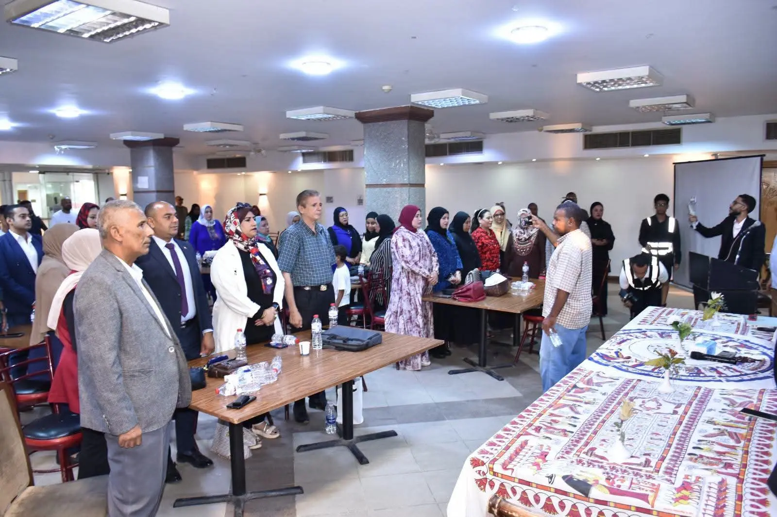 الأقصر تطلق مبادرة "احمِ نفسك" للتوعية بمخاطر المراهنات الإلكترونية