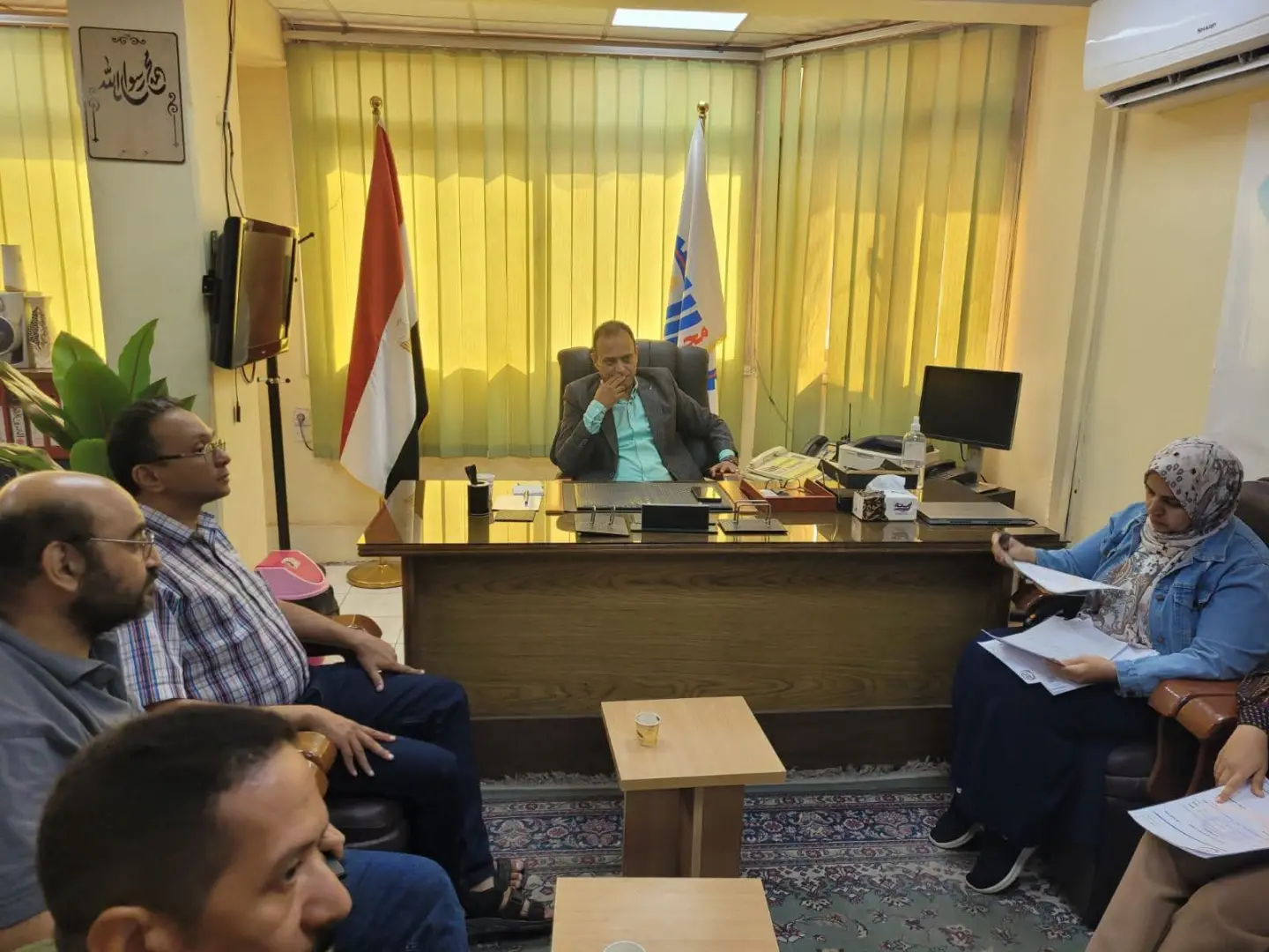 أول اجتماع لوكيل صحة قنا الجديد.. خطة لتطوير المستشفيات ودعم التخصصات الدقيقة