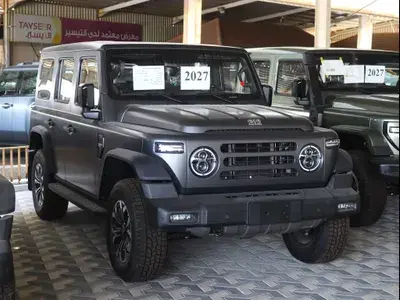 ​يشهد سوق السيارات السعودي تدفقًا قويًا لأحدث طرازات سيارات موديل 2027، والتي تتنافس لتلبية تطلعات المواطنين والمقيمين البحث عن مركبات متطورة تقنيًا وتلائم المستقبل. 