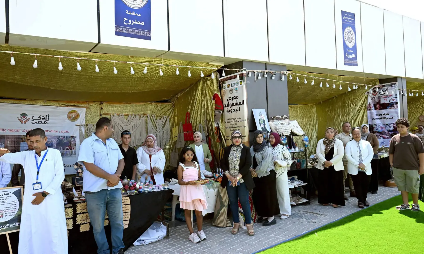 رئيس الوزراء يفتتح كورنيش 30 يونيو بمطروح ويتفقد معرض «كنوز مصر»