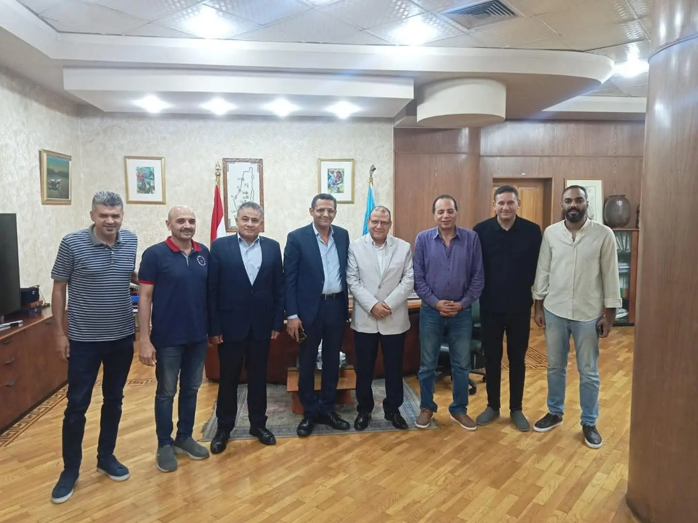 نقابة الصحفيين تبحث مع «العاملين بالصحافة» مواجهة الكيانات الوهمية ومنتحلي الصفة
