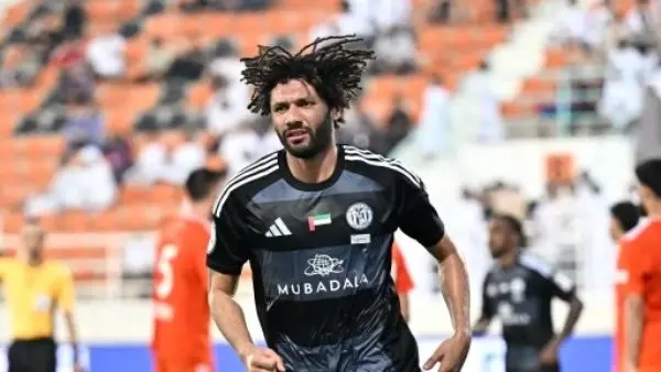 حقيقة مفاوضات بيراميدز مع محمد النني وموقفه من الانضمام للفريق