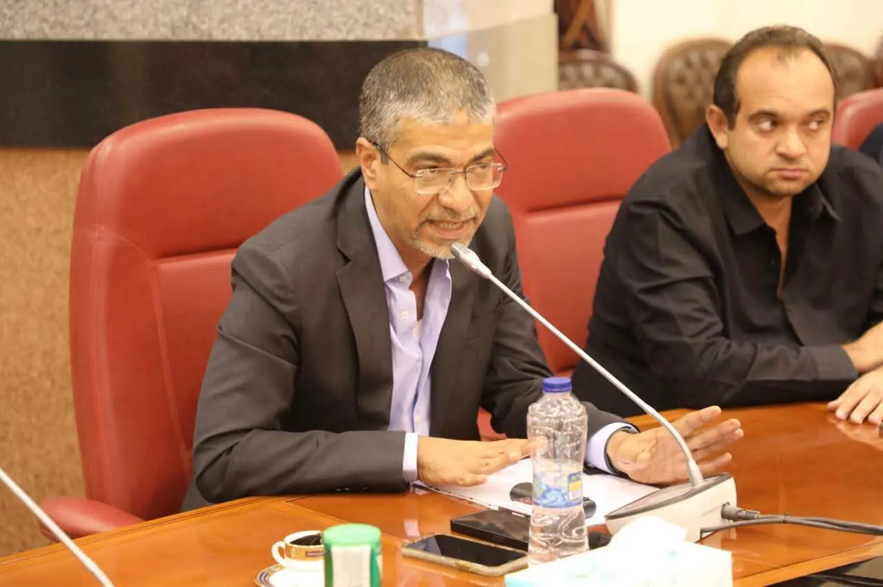 محافظ المنيا أمام النواب والإعلاميين.. «المواطن أولًا» ومطالب الشارع تتحول إلى ملفات تنفيذية - 1000800631