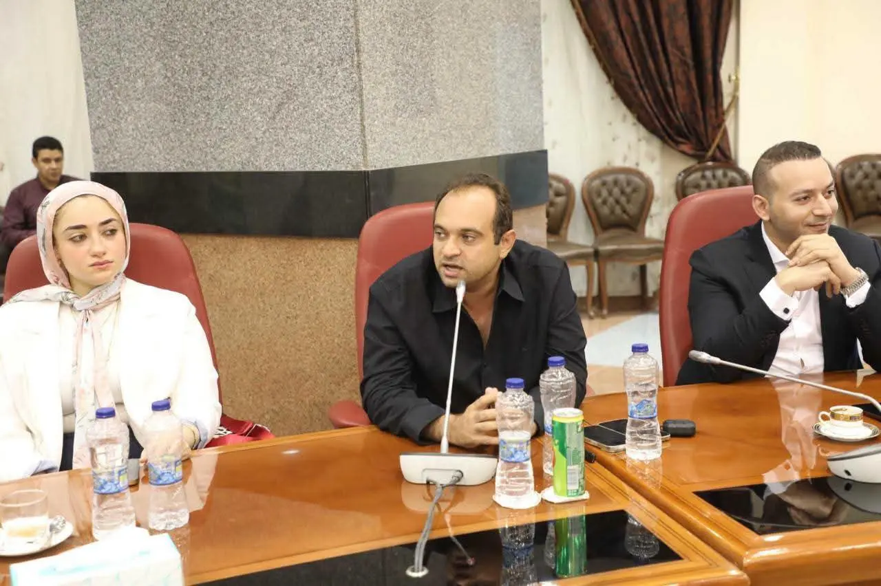 محافظ المنيا أمام النواب والإعلاميين.. «المواطن أولًا» ومطالب الشارع تتحول إلى ملفات تنفيذية - 1000800635