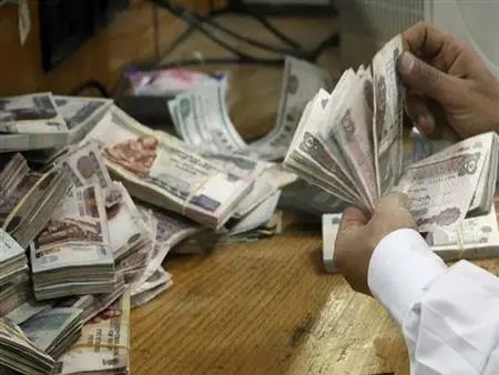 تزايد اهتمام أصحاب المدخرات والباحثين عن الاستثمار الفوري بالبحث عن أعلى شهادات الادخار في البنوك المصرية لعام 2026، وذلك عقب القرارات الأخيرة الصادرة عن البنك المركزي المصري بخصوص أسعار الفائدة.