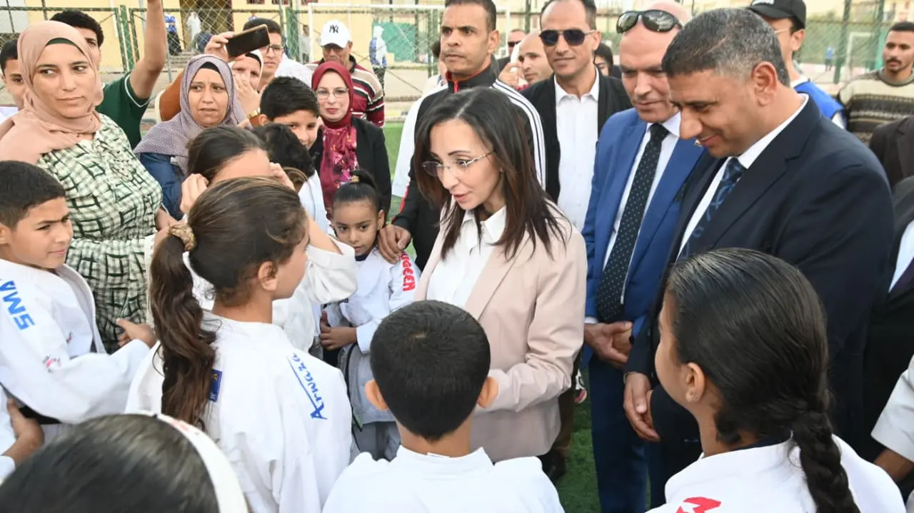 «حياة كريمة» تصنع الأمل في البحيرة.. 4 آلاف مشروع يحتضن أهالي المحافظة - 1000808332