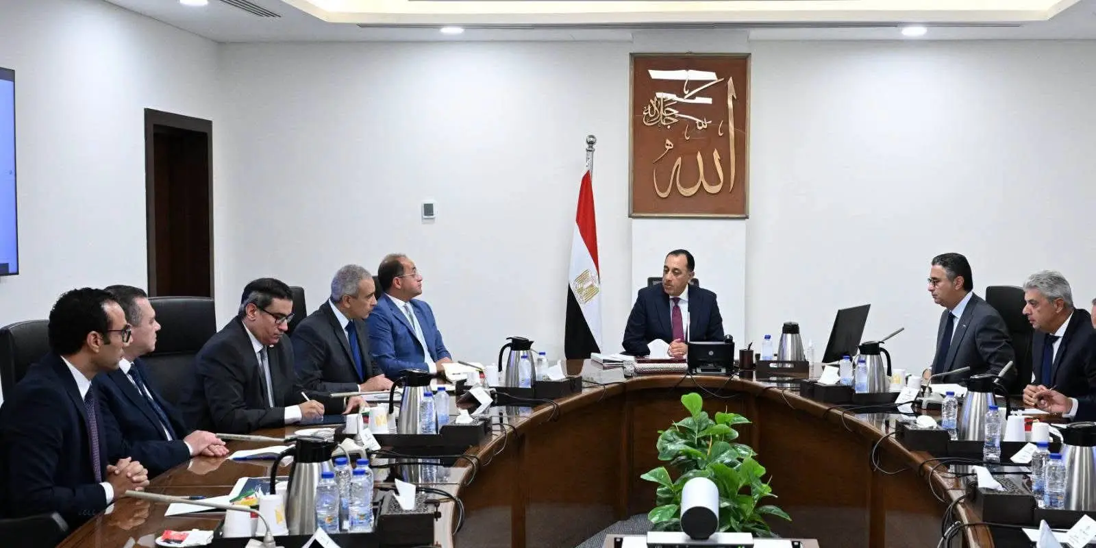 الدعم النقدي السلعي.. الحكومة تكشف تفاصيل تطوير المنظومة وقائمة السلع الجديدة