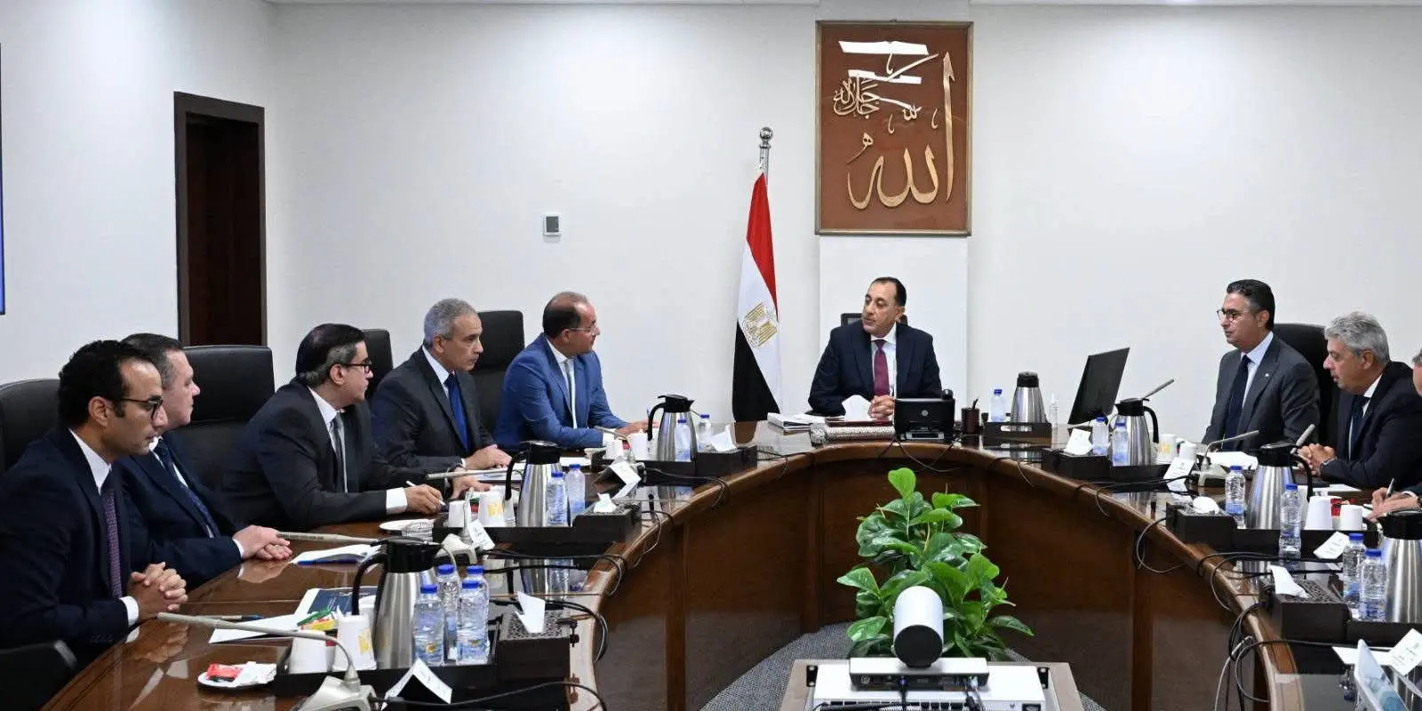 الدعم النقدي السلعي.. الحكومة تكشف تفاصيل تطوير المنظومة وقائمة السلع الجديدة