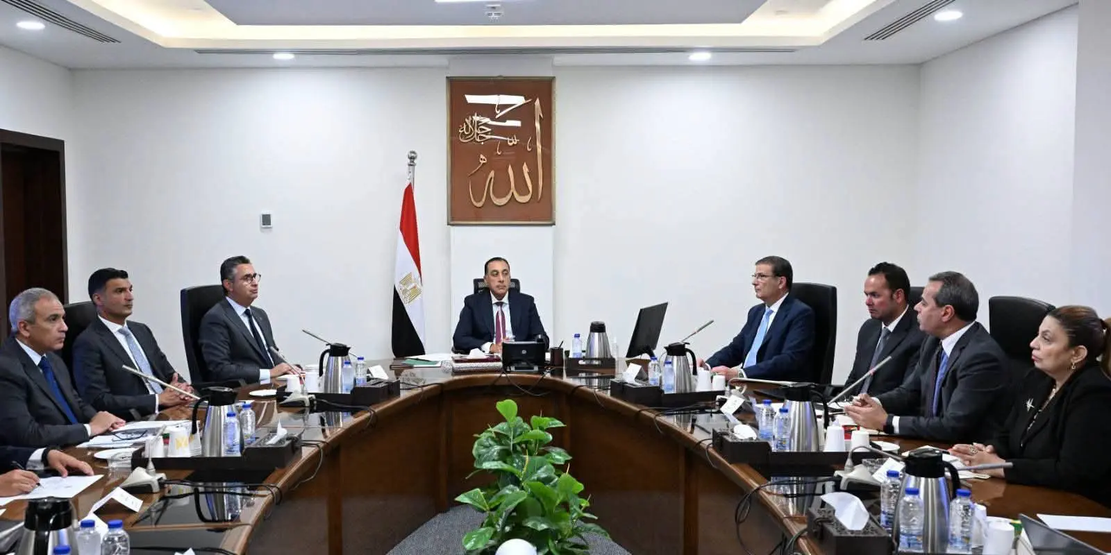 مدبولي يتابع تنفيذ مبادرة «القرية المنتجة»