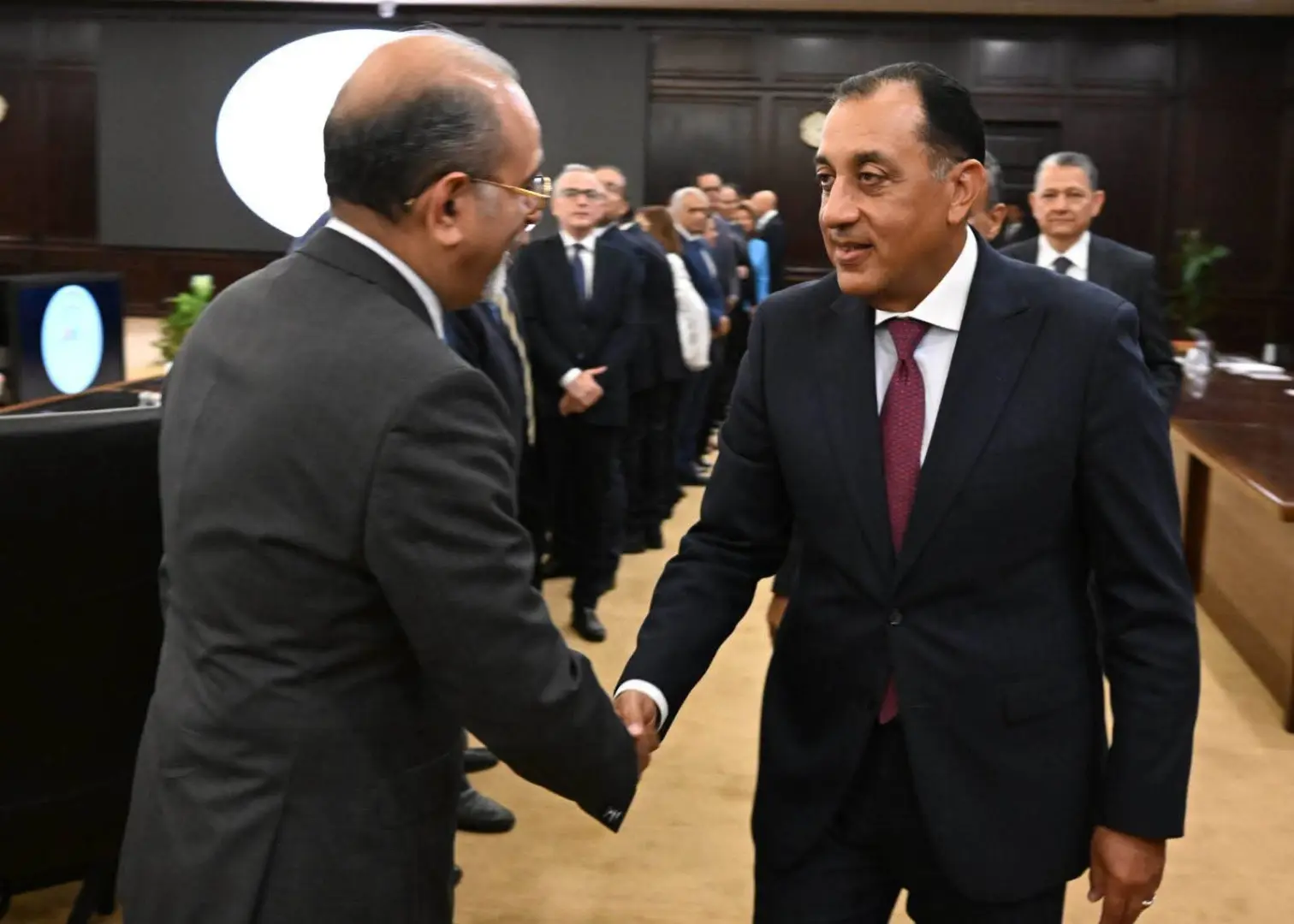 مدبولي لرؤساء البعثات الدبلوماسية: كل سفير وزير للاستثمار المصري في الدولة التي يعمل بها - 1000810613