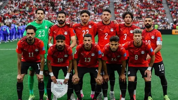 ​تتجه أنظار عشاق كرة القدم الإفريقية والمصرية نحو ملعب جوبا، حيث يستعد منتخب مصر الأول لكرة القدم لمواجهة نظيره منتخب جنوب السودان، ضمن منافسات الجولة الثانية من المجموعة الثانية لـ تصفيات كأس الأمم الإفريقية 2027. ويطمح الفراعنة للعودة بالنقاط الثلاث لتعزيز فرصه في التأهل مبكرًا.