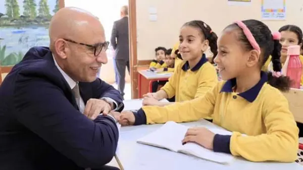 افتتح محمد عبد اللطيف وزير التربية والتعليم والتعليم الفني منذ قليل ، مجمع مدارس الشبراويشي بمنطقة دار السلام بمحافظة القاهرة