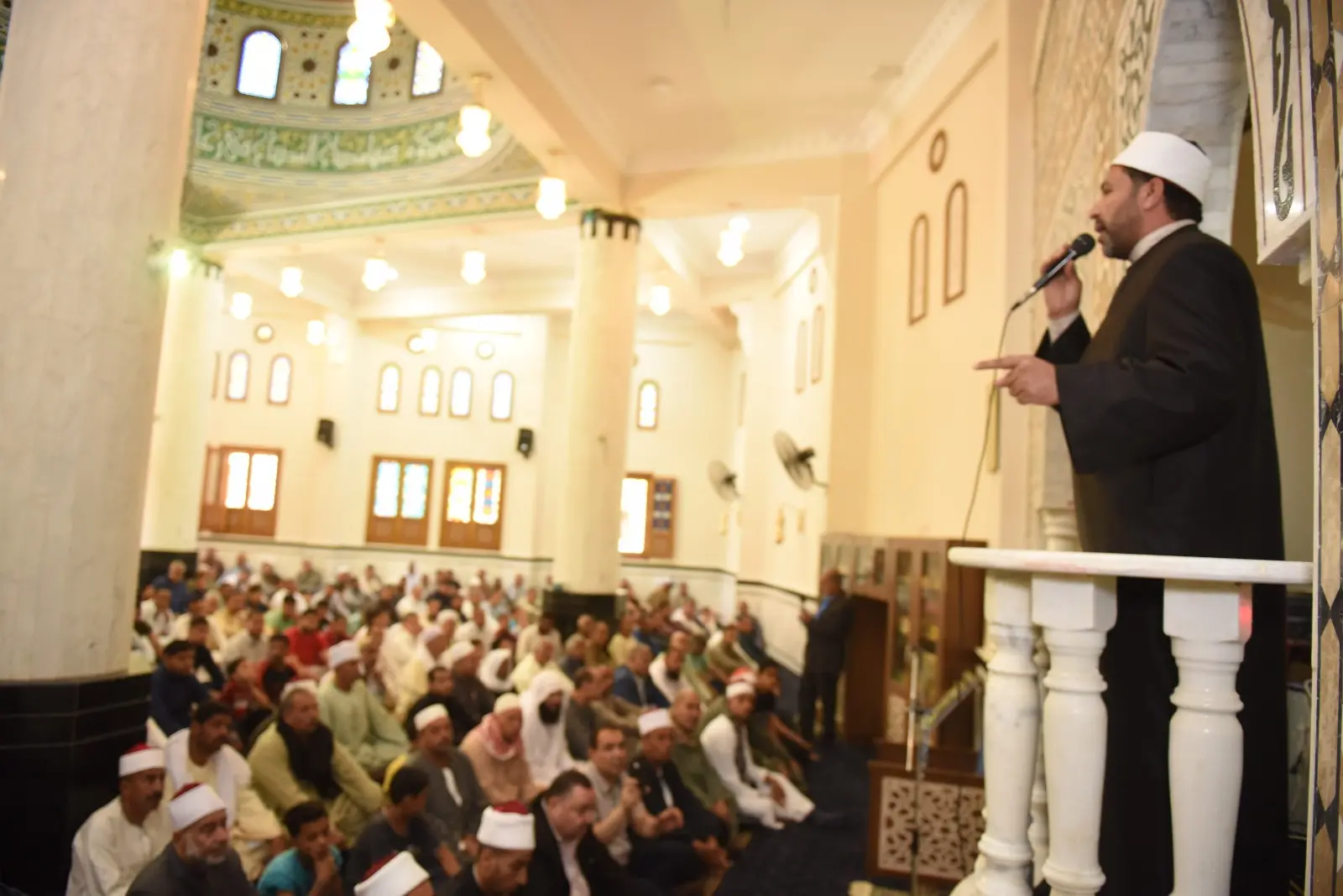 حددت وزارة الأوقاف موضوع خطبة الجمعة المقبلة في جميع مساجد الجمهورية بعنوان «وَأَعِدُّوا لَهُمْ مَا اسْتَطَعْتُمْ مِنْ قُوَّةٍ»، وذلك في إطار توعية المصلين بأهمية الاستعداد وبناء عناصر القوة الشاملة التي تسهم في حماية الأوطان ودعم نهضتها.