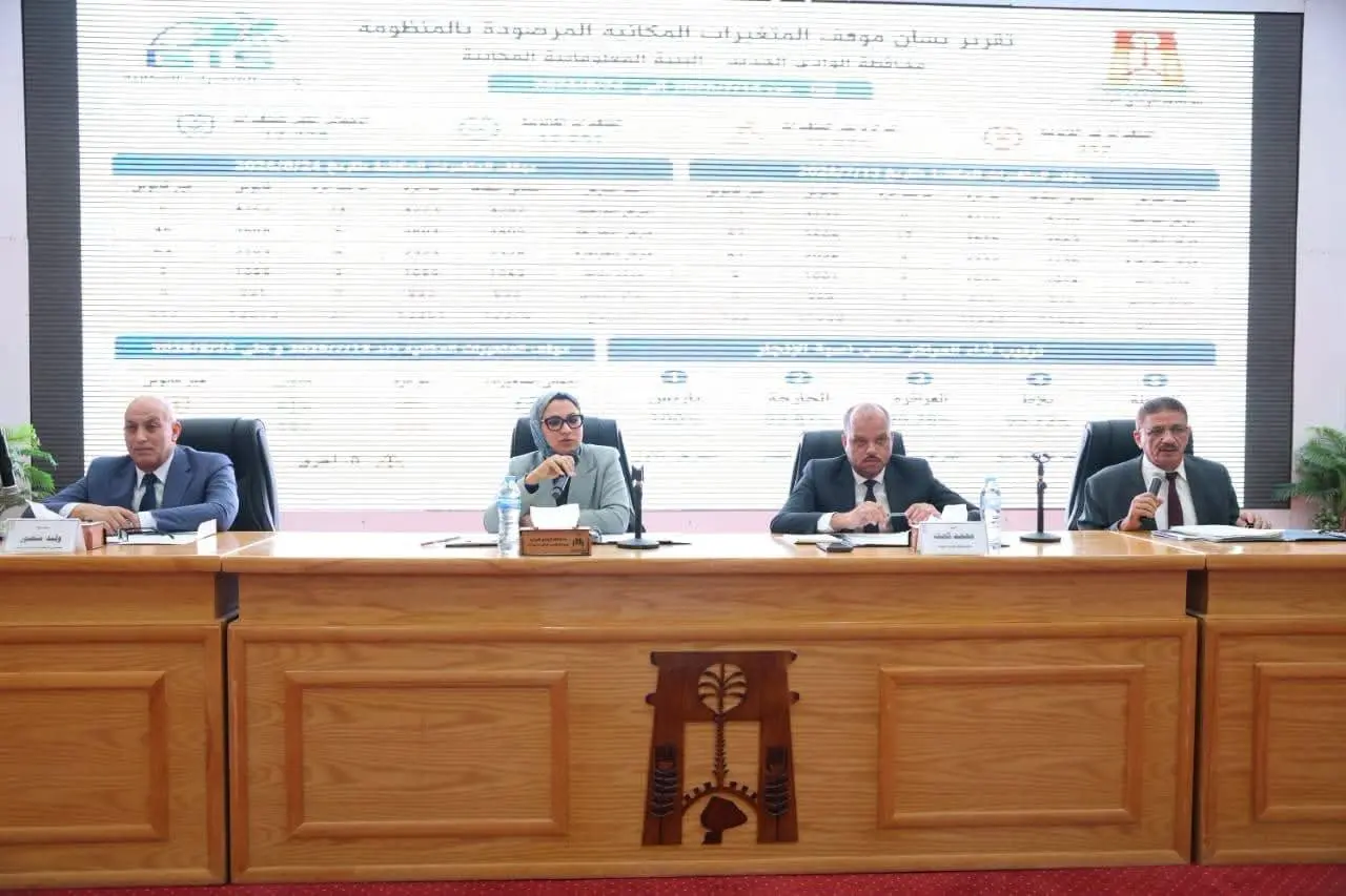 محافظ الوادي الجديد توجه بحسم 12 ألف طلب تقنين وطرح 328 قطعة أرض مستردة