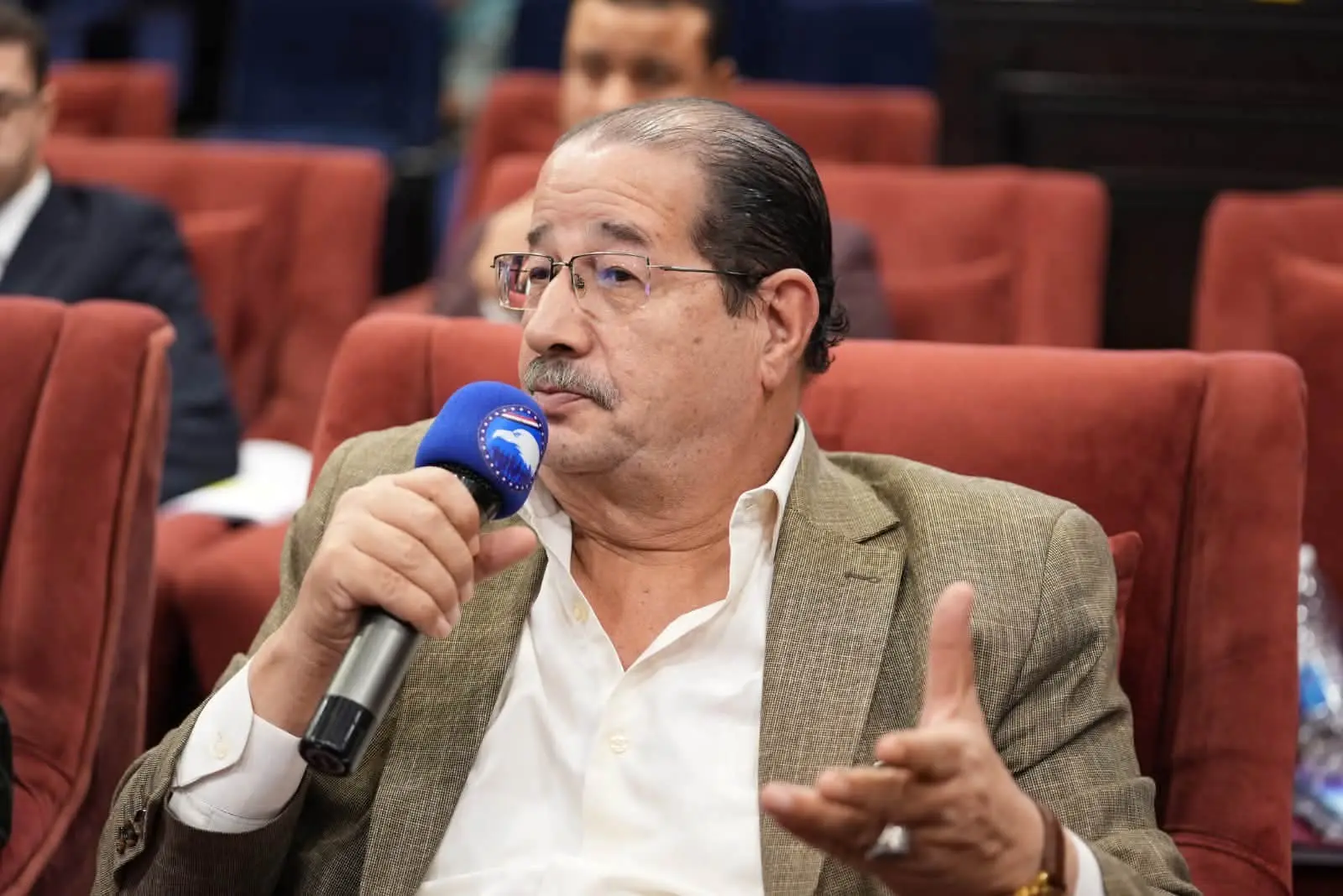 «مستقبل وطن» يطالب بتحديث التشريعات لمواجهة جرائم السوشيال ميديا وحماية المجتمع