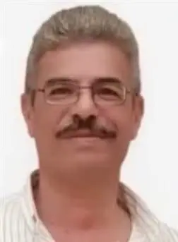 مشهد إنساني مؤثر في بني سويف.. شيخ يتلو القرآن في عزاء مواطن قبطي رحل بعد ساعات من وفاة صديق عمره، في واقعة أثارت تفاعلًا واسعًا.