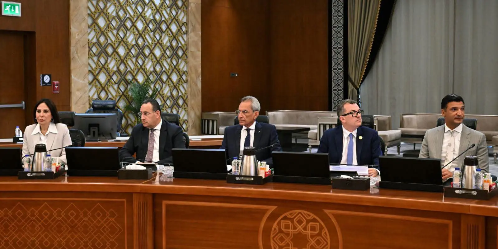 مدبولي يوجه بتأمين السلع الأساسية والتوسع في معارض «أهلًا مدارس»