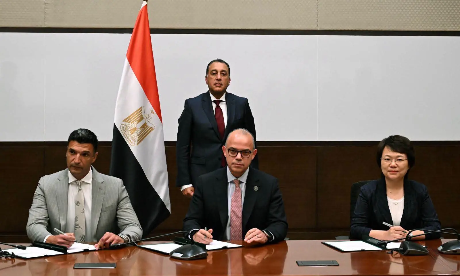 شراكة مصرية صينية.. قاعدة جديدة لتخطيط وإنشاء مصانع السيارات في مصر