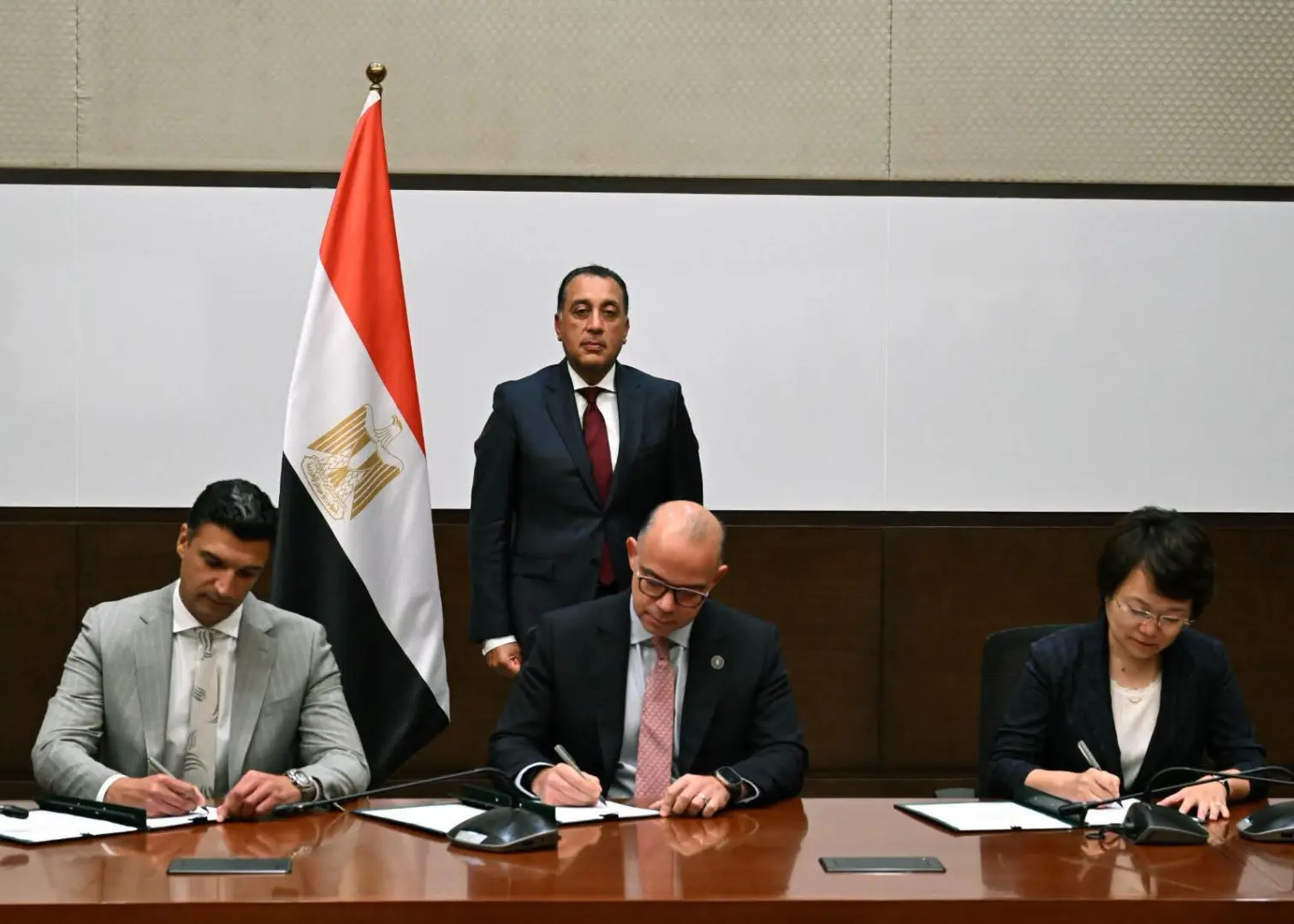 شراكة مصرية صينية.. قاعدة جديدة لتخطيط وإنشاء مصانع السيارات في مصر