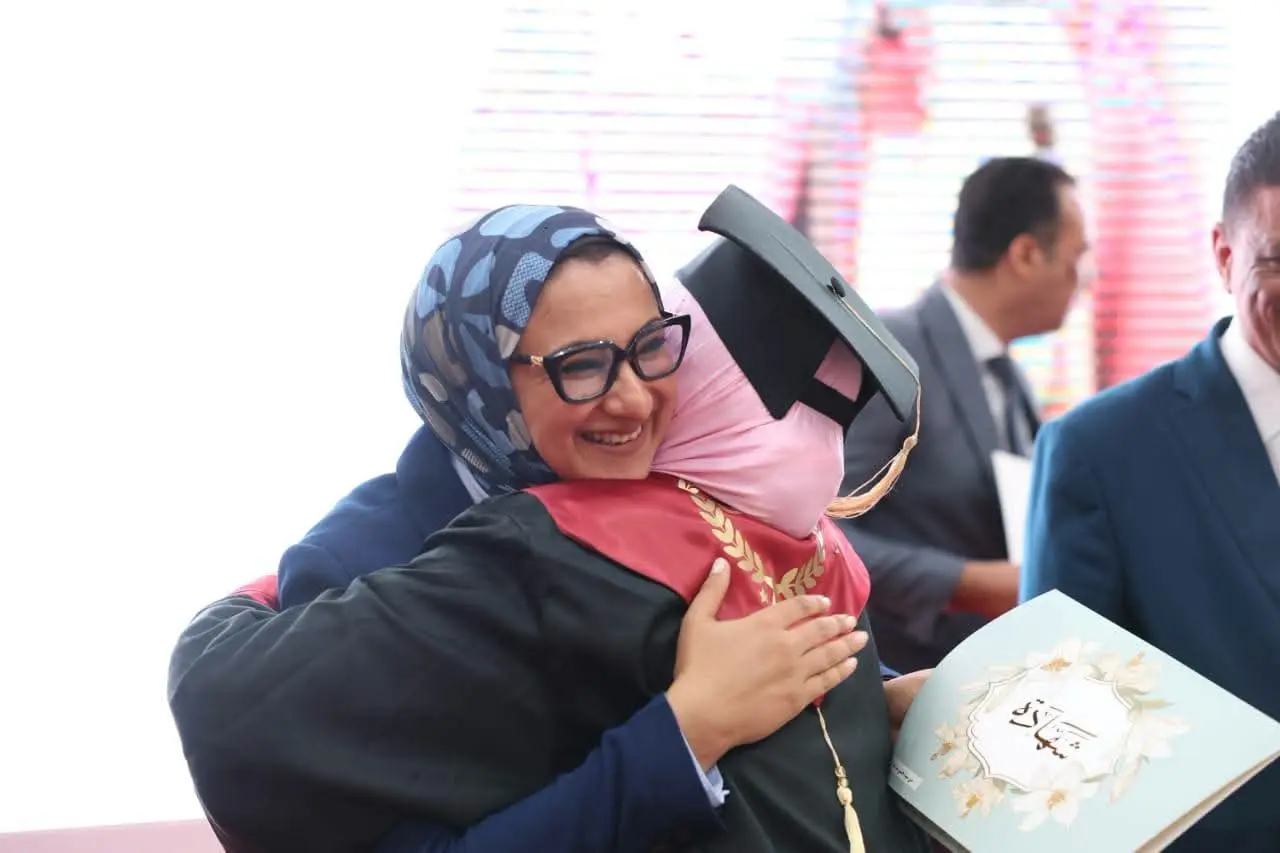 95 منحة جامعية و8 رحلات عمرة.. محافظ الوادي الجديد تكرّم الأوائل