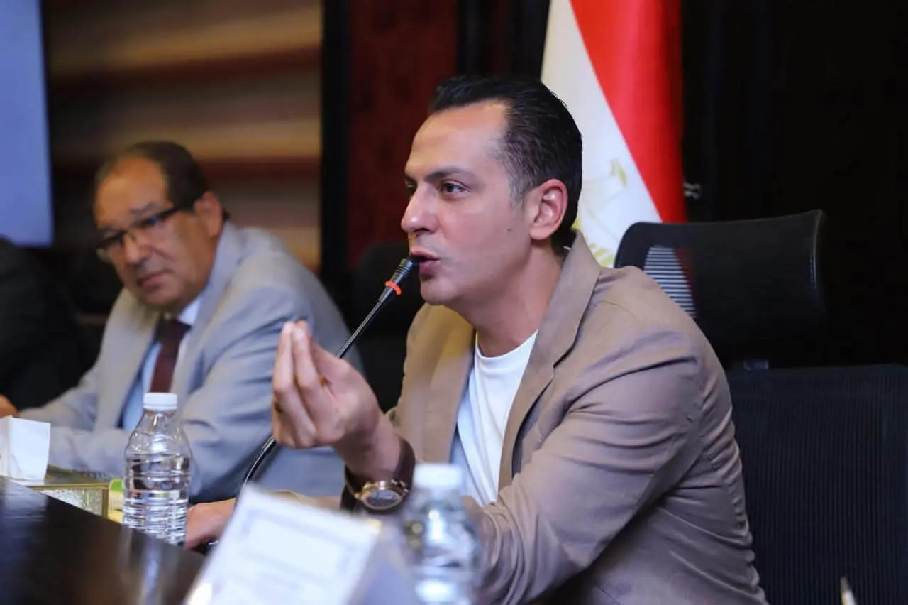 مستقبل وطن ينتفض لخدمة المواطنين.. سداد المصروفات الدراسية وتجهيز 1500 عروسة
