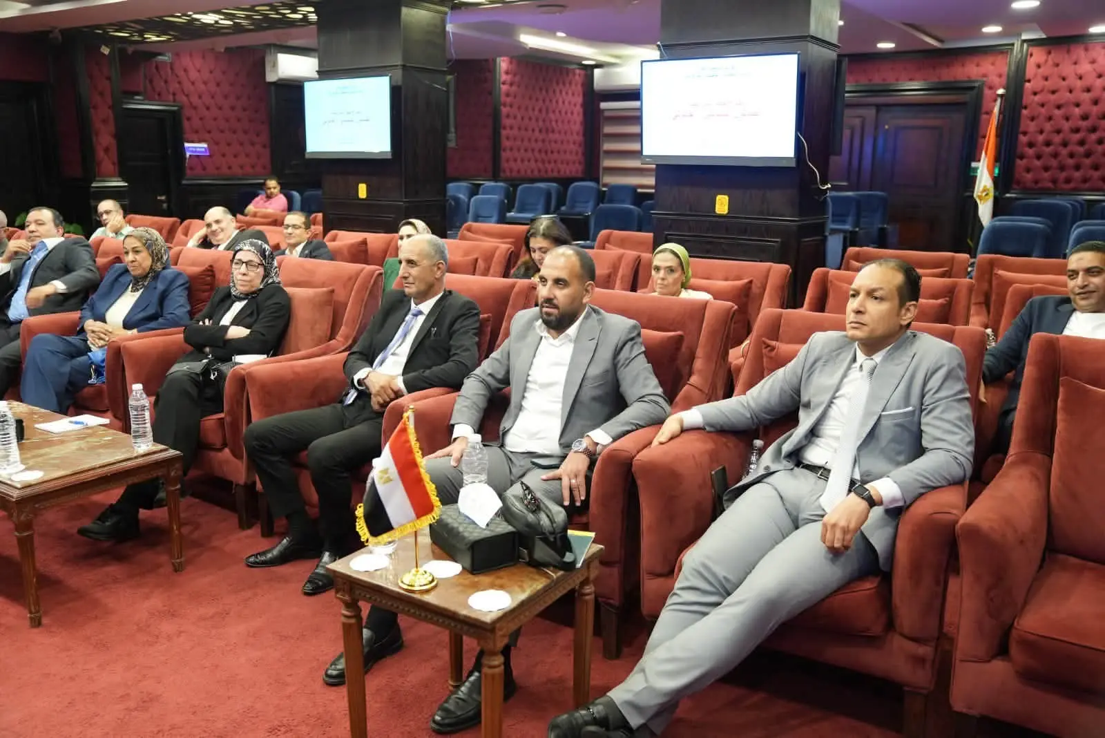صالون سياسي قانوني لمناقشة قانون الإدارة المحلية داخل «مستقبل وطن»