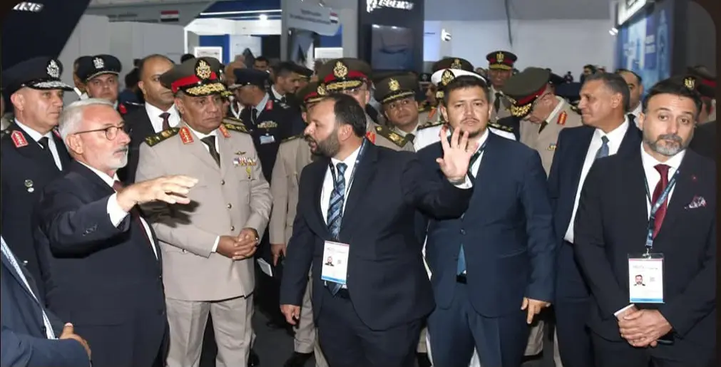 الفريق أشرف سالم يلتقي وزراء دفاع 4 دول لبحث تعزيز التعاون العسكري بمعرض العلمين