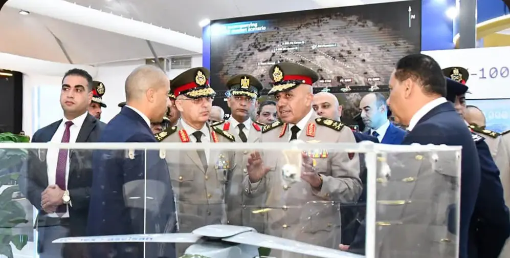 الفريق أشرف سالم يلتقي وزراء دفاع 4 دول لبحث تعزيز التعاون العسكري بمعرض العلمين