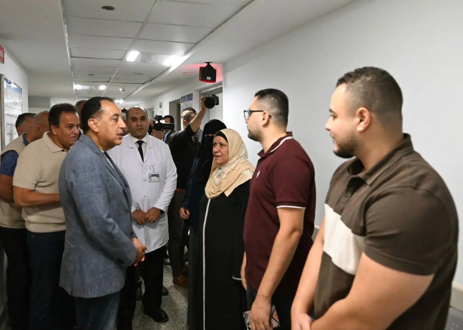 رئيس الوزراء يتفقد مركز أورام كفر الشيخ ويتابع مستوى الخدمات الطبية