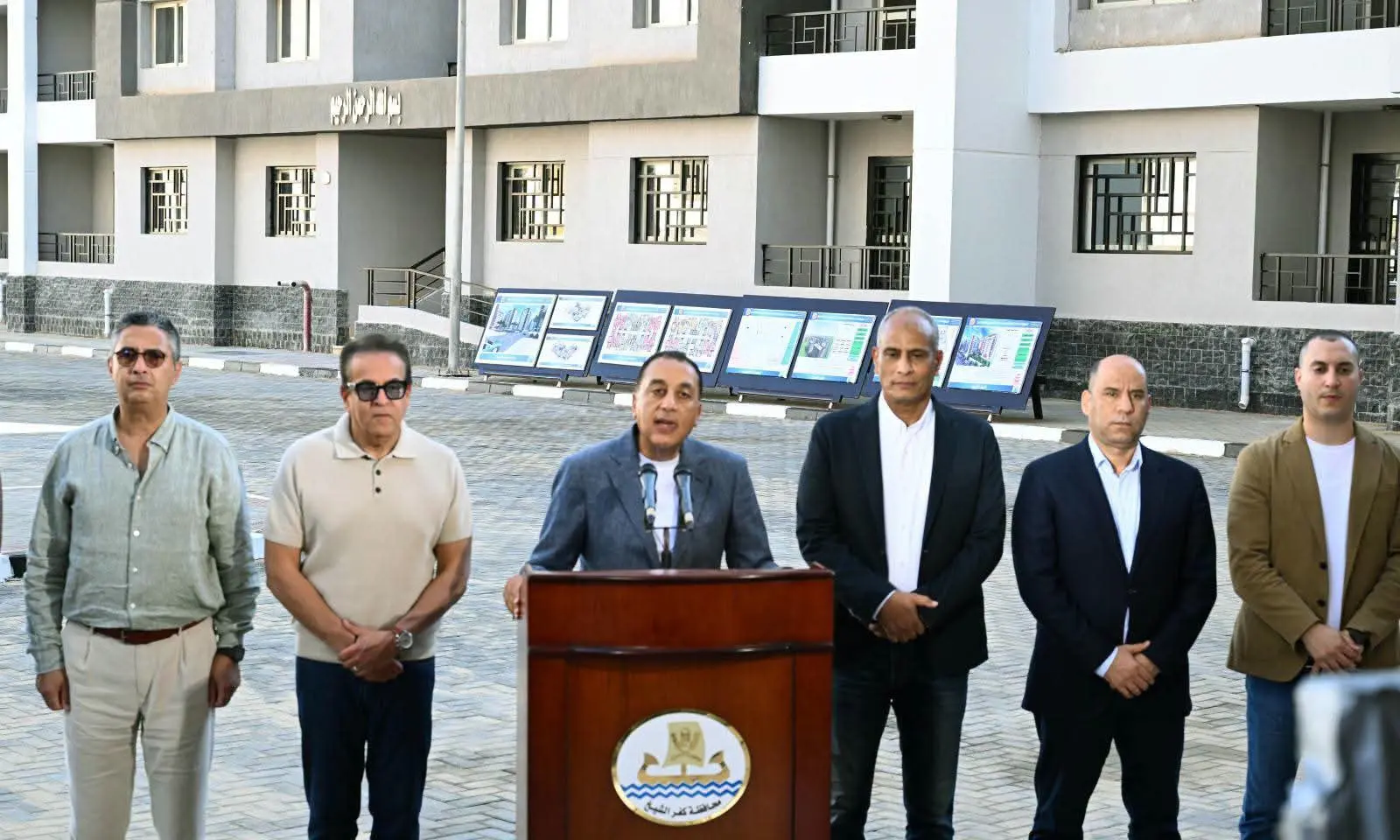 «العمل بالمصانع هو المستقبل».. أبرز رسائل مدبولي بعد جولة كفر الشيخ