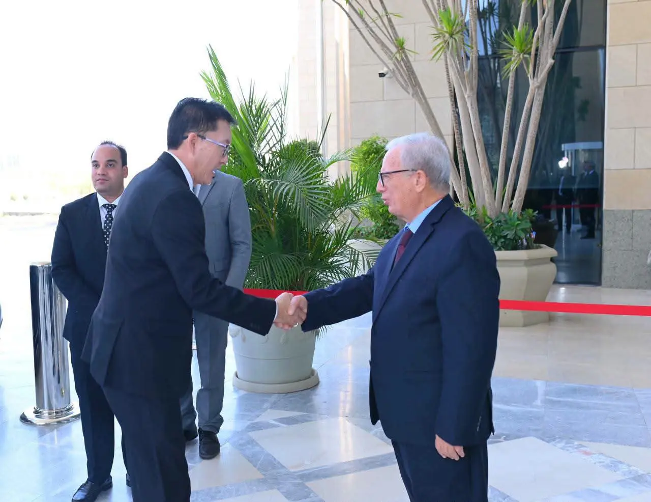 مصر وتايلاند تبحثان تعزيز الاستثمارات وزيادة التبادل التجاري بين البلدين