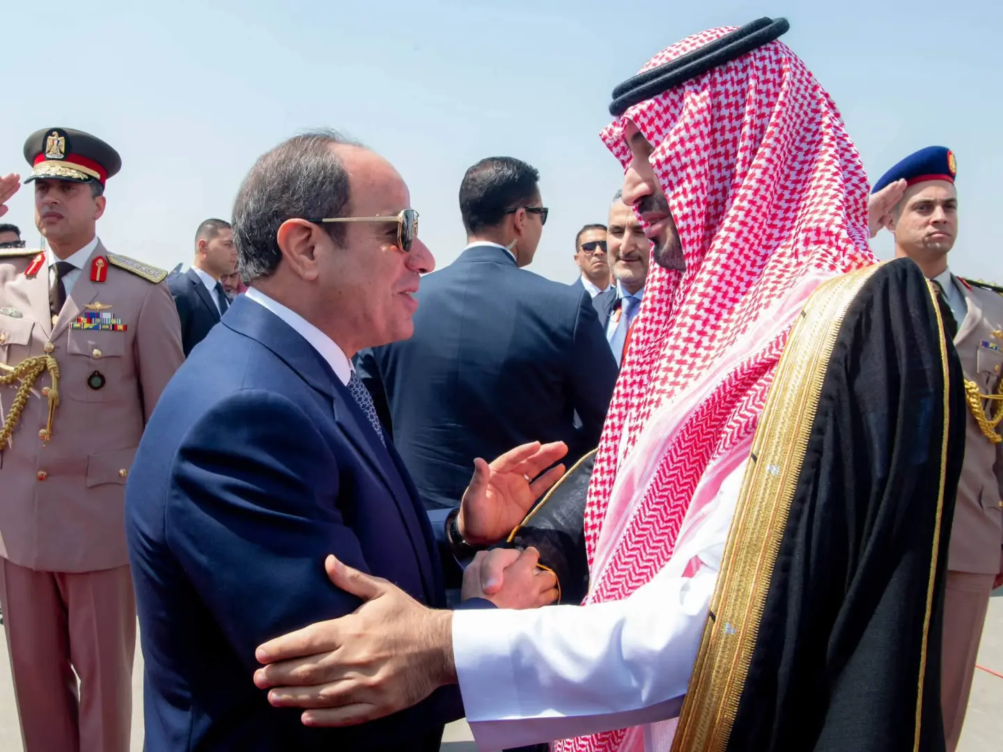 الرئيس السيسي يستقبل ولي العهد السعودي محمد بن سلمان