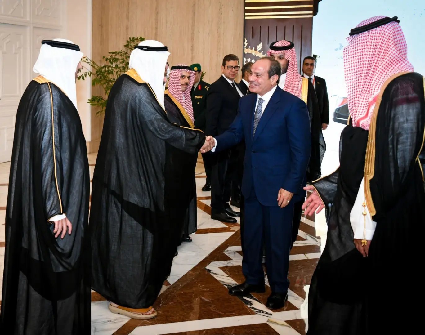 السيسي ومحمد بن سلمان يؤكدان: أمن السعودية والخليج جزء من الأمن القومي المصري