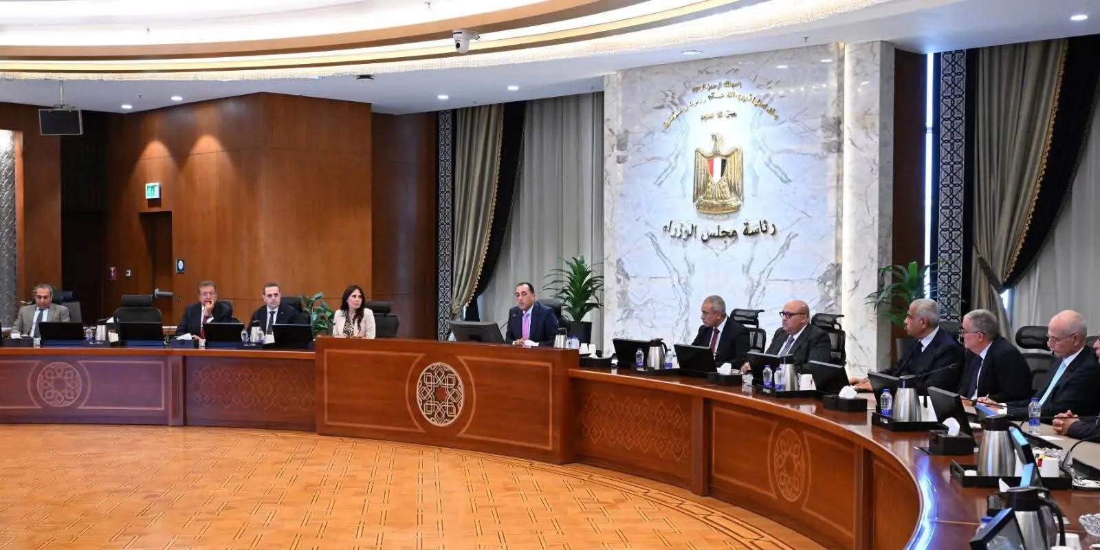 مشروع قانون جديد لتنظيم السوق العقارية.. مدبولي يبحث حماية حقوق الحاجزين