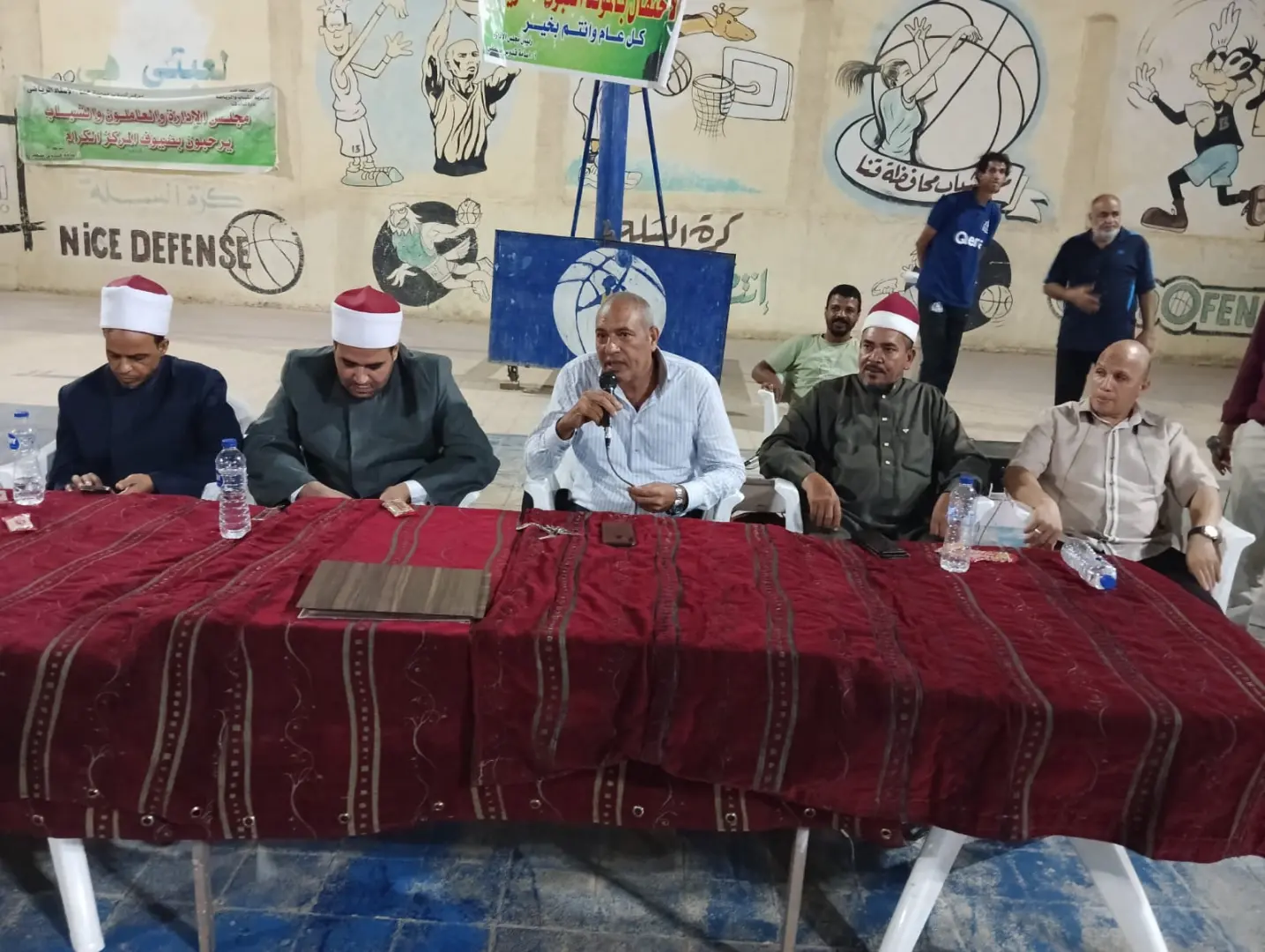 مركز شباب مدينة قنا يحتفل بالمولد النبوي ويكرم أطفال فريق كرة السلة