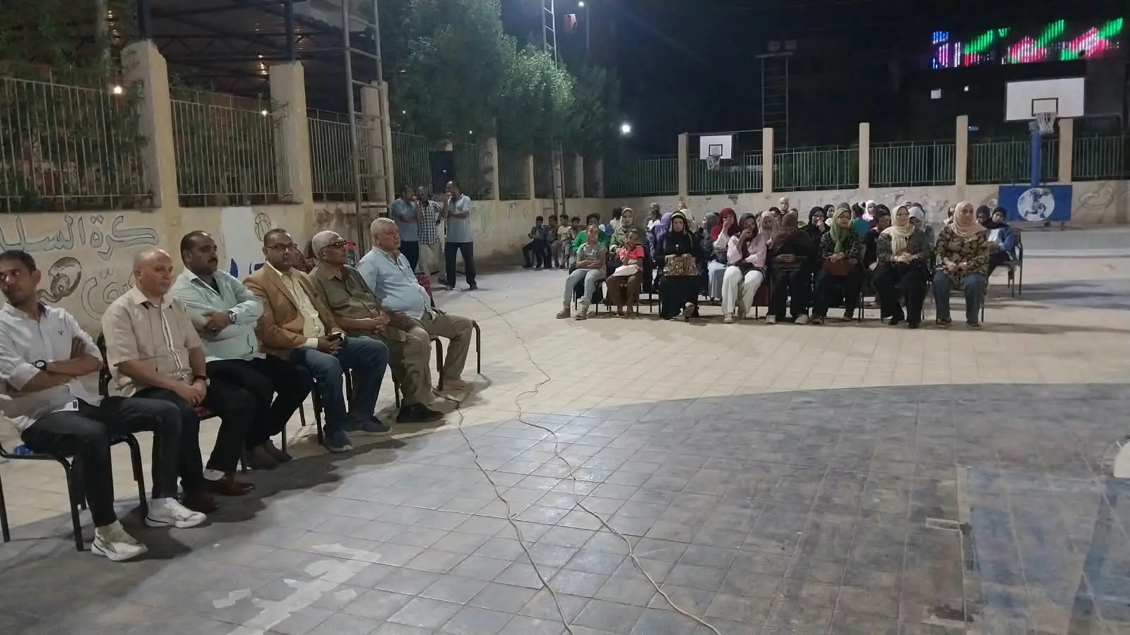 مركز شباب مدينة قنا يحتفل بالمولد النبوي ويكرم أطفال فريق كرة السلة - 1000880222