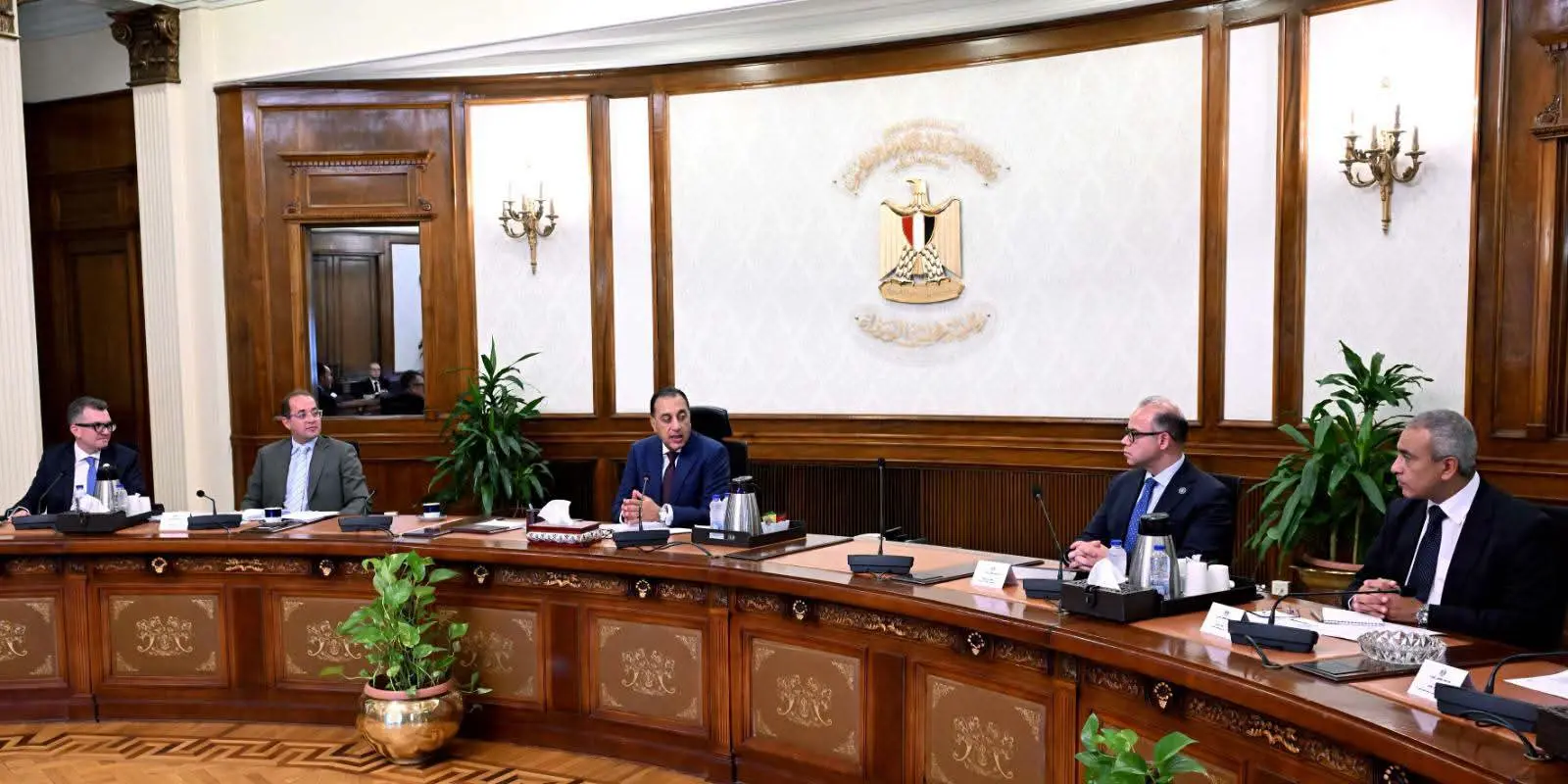 مؤتمر رئاسي للتحاور حول الاقتصاد.. ورئيس الوزراء يتابع الاستعدادات