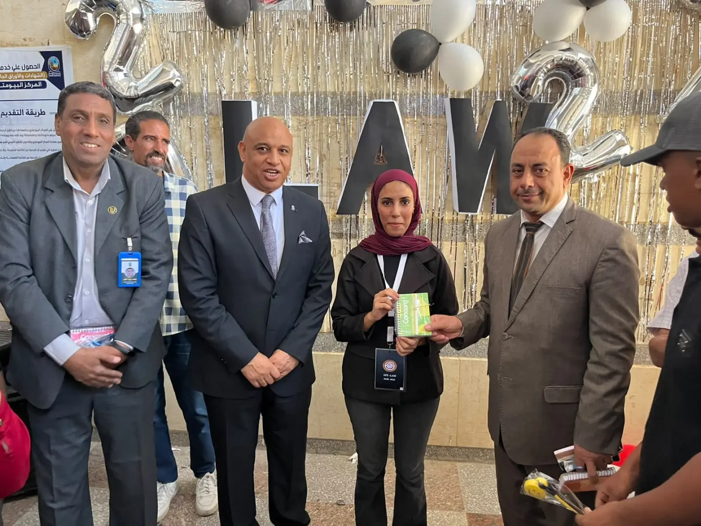 معسكر استقبال الطلاب الجدد والقدامى بحقوق قنا.. أجواء ترحيبية وتيسيرات للطلاب مع انطلاق العام الجامعي